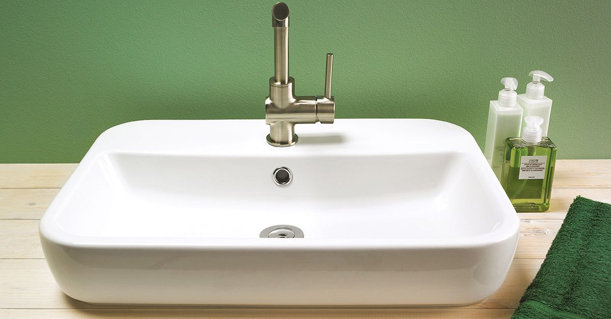 Refurbished sink with a pristine, flawless finish.